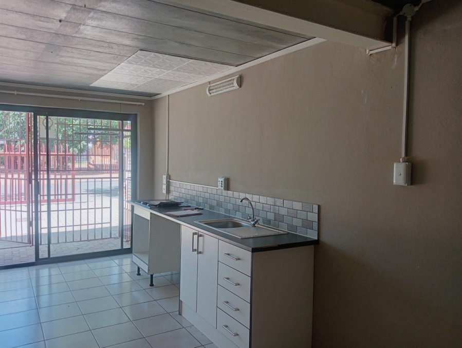 To Let 1 Bedroom Property for Rent in Wilgehof Free State